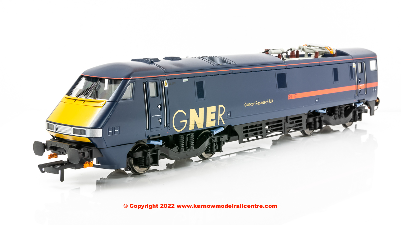 R3893 Hornby Class 91 Bo-Bo Electric Locomotive number 91 117 "Cancer Research UK" in GNER Blue livery